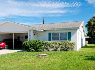 2217 Bayshore Gardens Pkwy, Bradenton, FL 34207