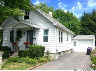 2 Doris Rd, New Hartford, NY 13413