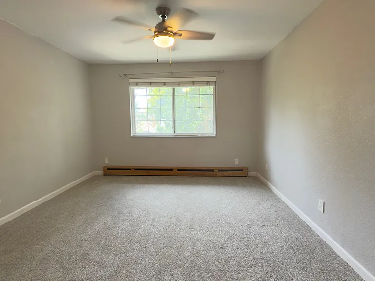 1410 York St #36 — Photo 6
