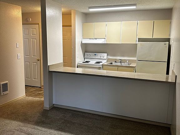 5th image of 12635 SE Foster Rd #4