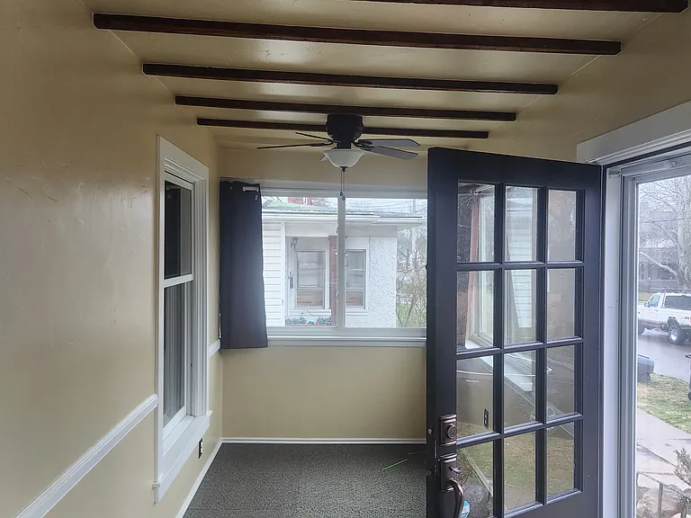 102 Marvin Ave — Photo 2
