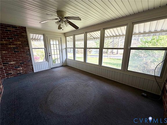3rd image of 1310 Birdsong Rd