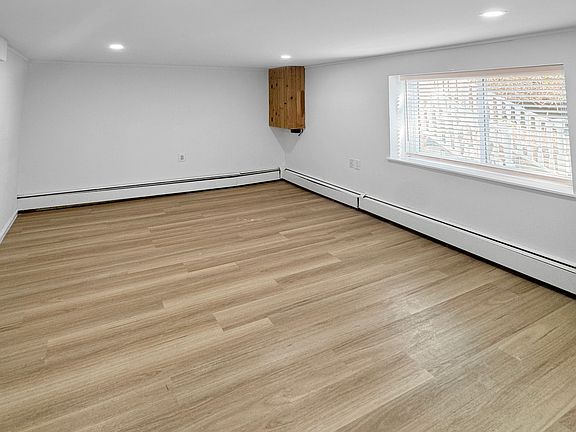 1ST BEDROOM UN-STAGED
