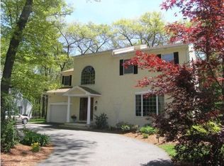 241 East St, Lexington, MA 02420