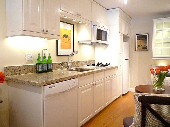 3rd image of 961 Union St #A