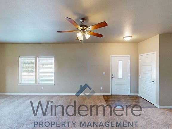 5th image of 808 NE Bunky Ln #1