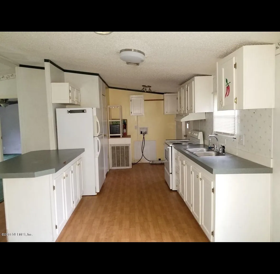 3 bed, 1144 sqft, $1,600 — Photo 4