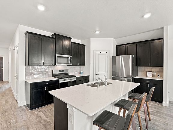 3rd image of 4154 Beamer Dr