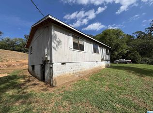 515 Roulain Rd, Odenville, AL 35120