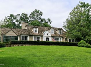 3355 Green Hill Ln, Louisville, KY 40207