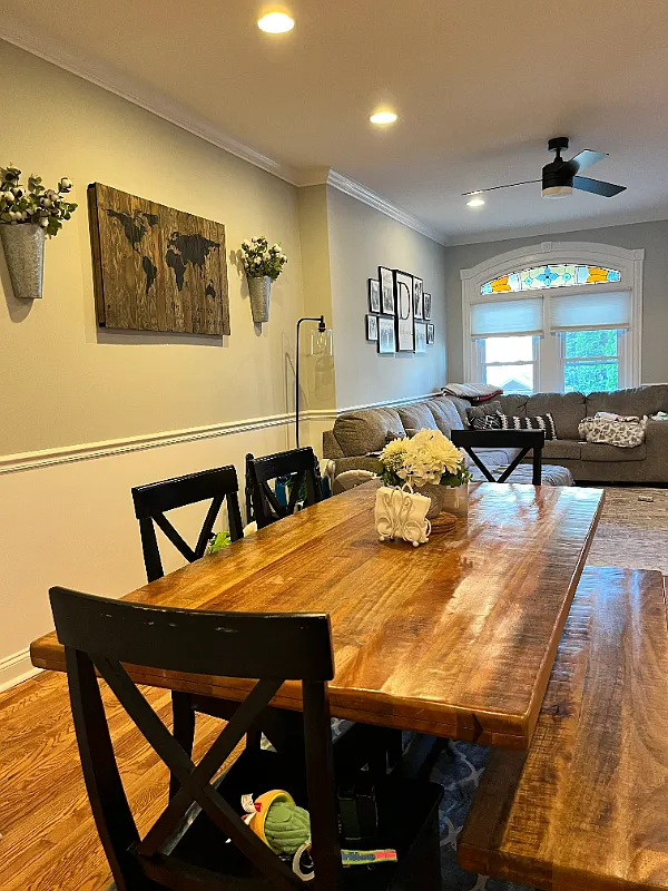 Welcome to 4429 Fleming Street! — Photo 3