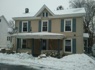 40 Wells Ave, Hampton, NJ 08827