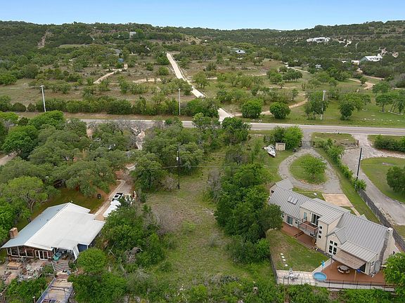3rd image of 2706 S Pace Bend Rd