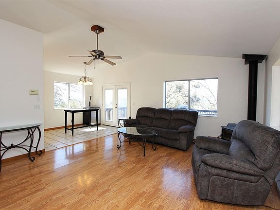 5th image of 20730 Ponderosa Way