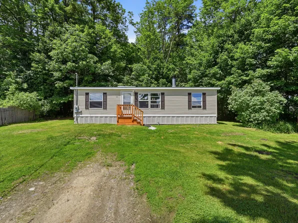 911 Main Street, Monmouth, ME 04259