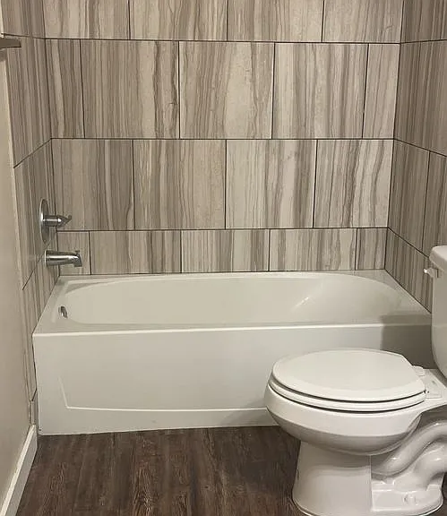 5212 Oakwood Villa Ct — Photo 13