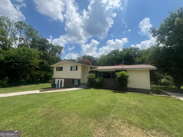 86 Rosewood Dr, Trenton, GA 30752