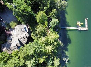 165 Ontario Pl, Saltspring Island, BC V8K 2L5