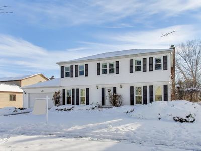 1565 Brittany Ln, Hoffman Estates, IL, 60192