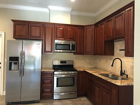 2nd image of 2-17065 Del Monte Ave #2