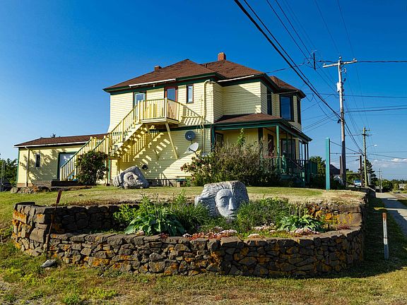 2nd image of 1813 Highway 1