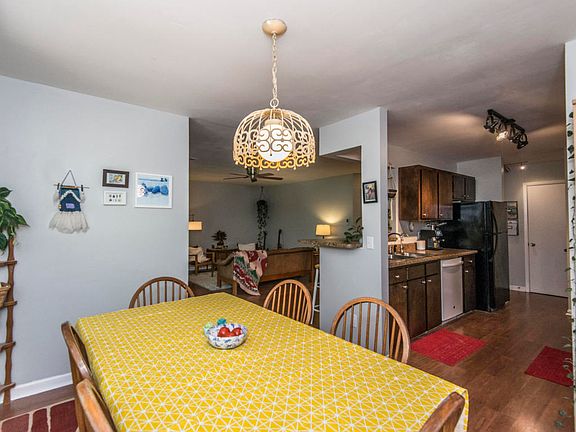 5th image of 1178 Village Creek Ln APT 4
