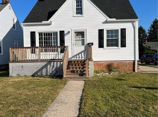 7902 Essen Ave, Parma, OH 44129