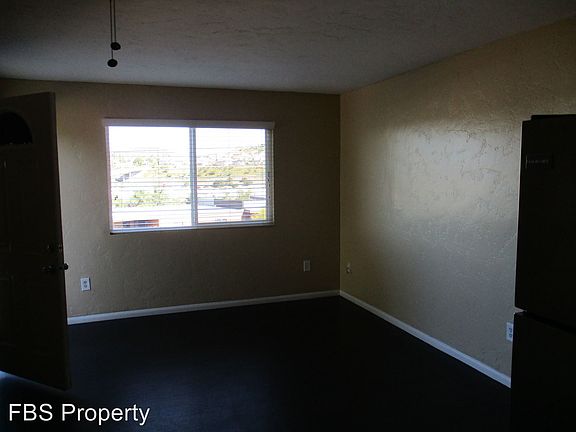 3rd image of 3421 Polley Dr APT 01