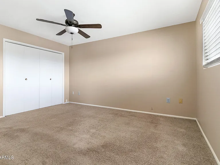 10301 W Charter Oak Dr — Photo 23