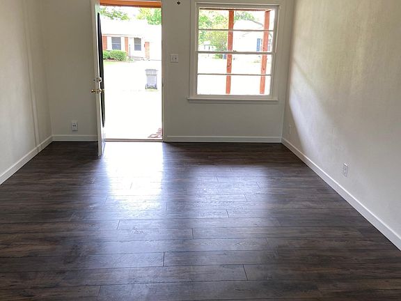 4th image of 4114 Hughes Dr