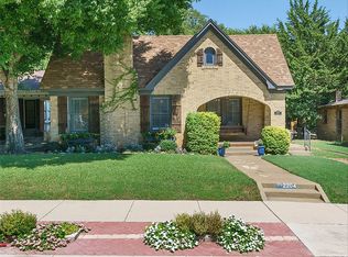 2204 Harrison Ave, Fort Worth, TX 76110
