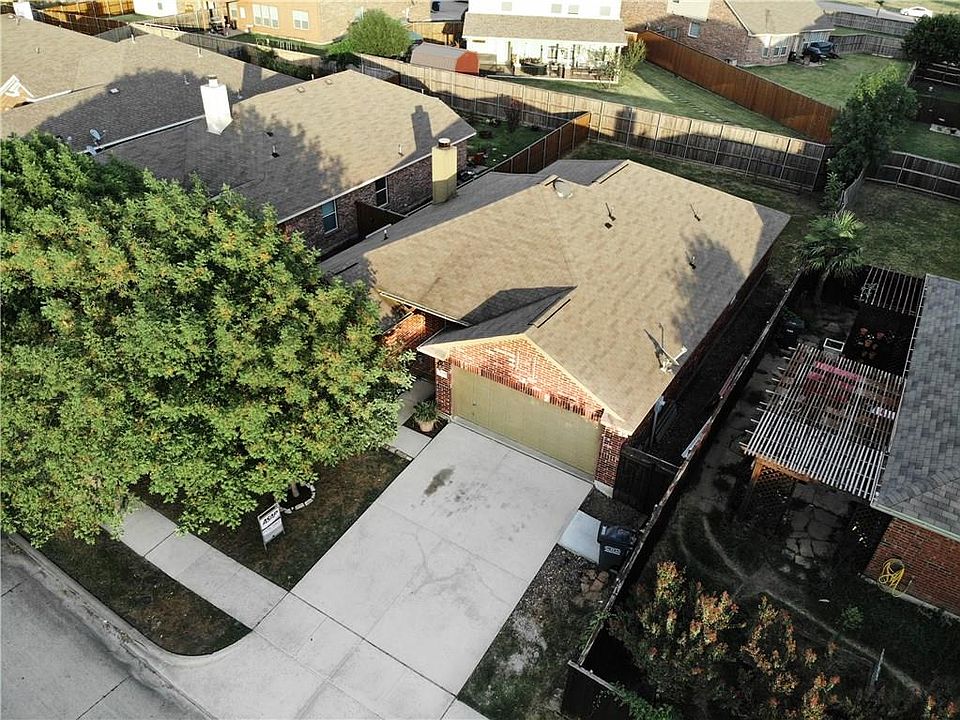1st image of 4001 Shady Meadow Ln