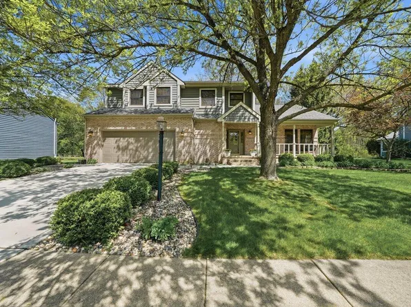105 Andover Dr, Valparaiso, IN 46383