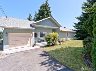 1273 SE Camano Drive, Camano Island, WA 98282