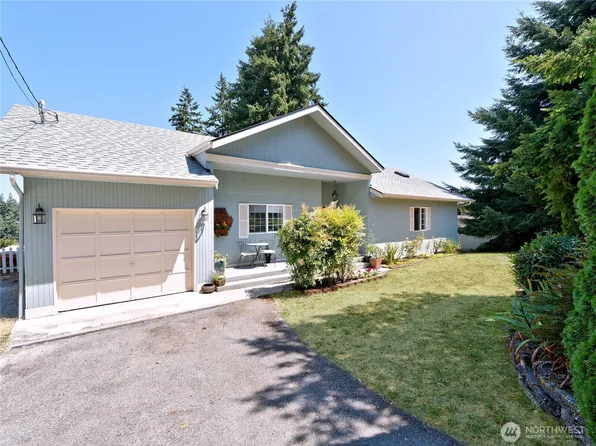 1273 SE Camano Drive, Camano Island, WA 98282