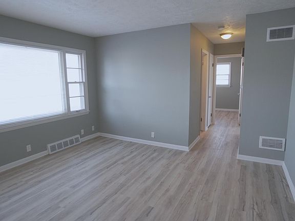 5th image of 7501 Richmond Dr