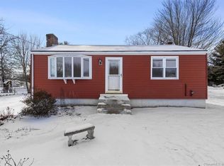 367 Mile Ln, Middletown, CT 06457