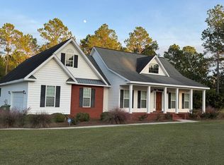 387 Tanglewood Dr, Moultrie, GA 31768
