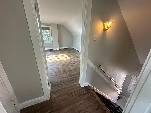 2nd image of 2715 Markbreit Ave #2