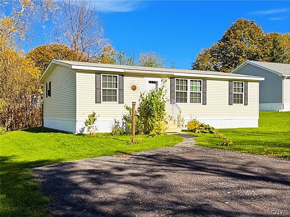 2nd image of 150-10601 Hulser Rd