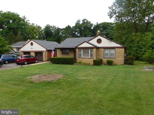 1206 Riverview Ln, Woodbridge, VA 22192
