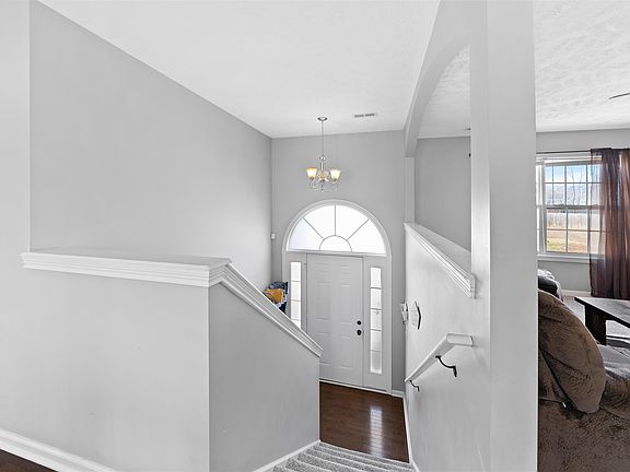 2nd image of 1465 Mutual Dr