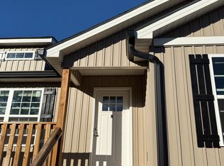 1692 Walton St #B, Dalton, GA 30721