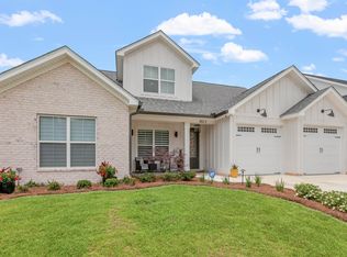 8512 Castle Pine Dr, Tallahassee, FL 32312