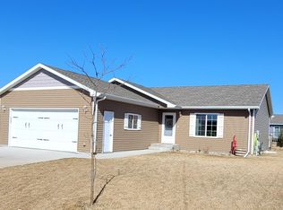 104 Edman Ave, Volga, SD 57071