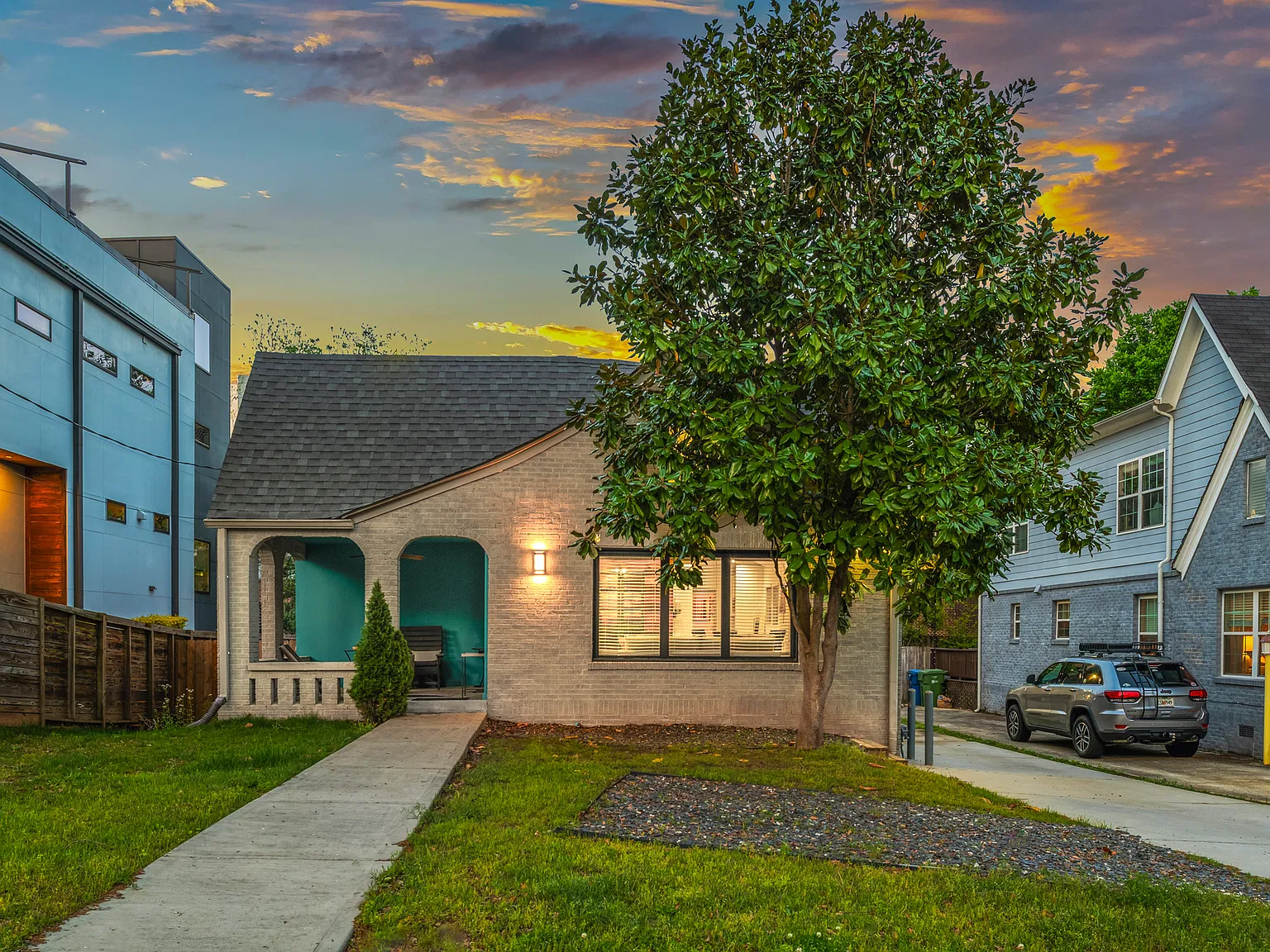 3 bed, $9,000 — Photo 1