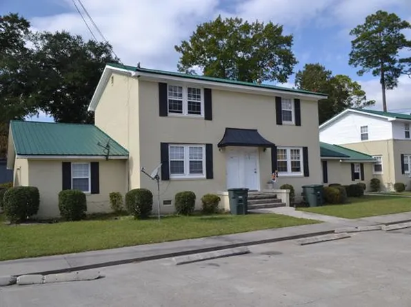 317 Pleasant St, Hinesville, GA 31313