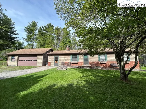 112 Knoll Drive, Boone, NC 28607