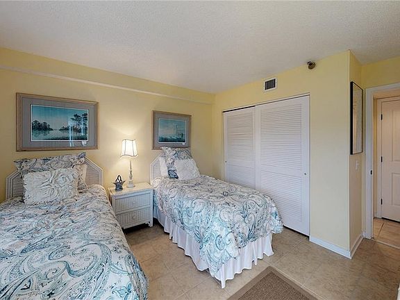 3rd image of 1440 Ocean Blvd Unit 303
