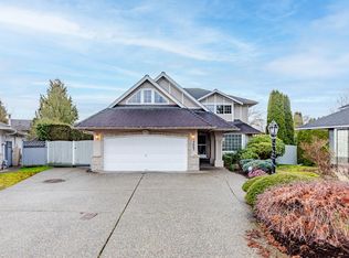 5663 186a St, Surrey, BC V3S 7N2